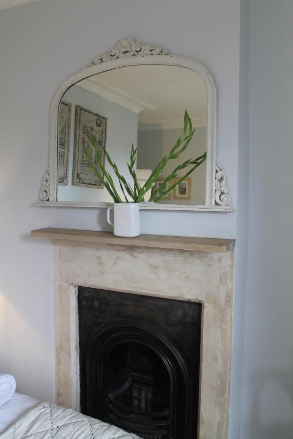 Roundhill Farmhouse Kelston 외부 사진