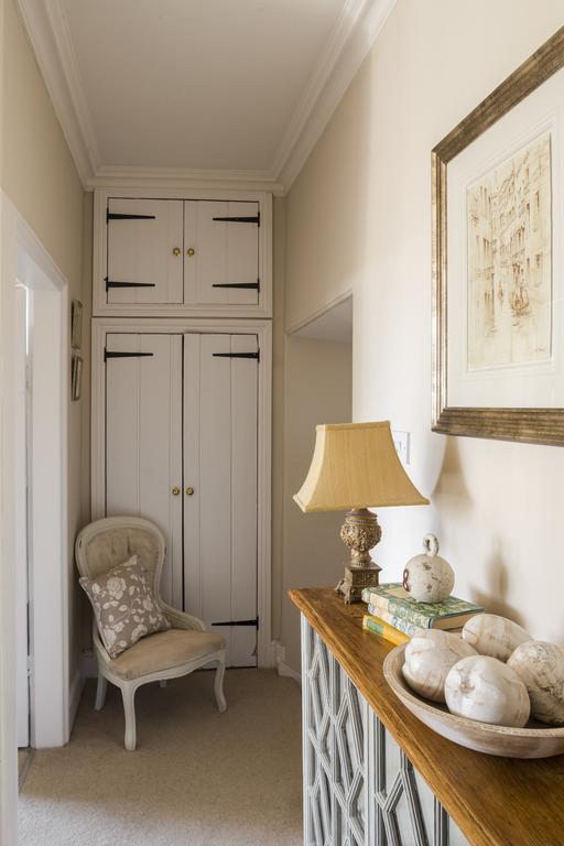 Roundhill Farmhouse Kelston 외부 사진