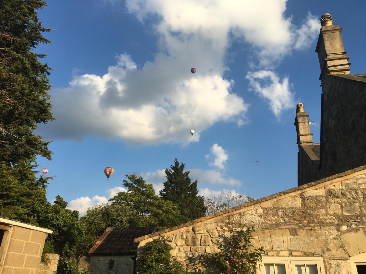 Roundhill Farmhouse Kelston 외부 사진